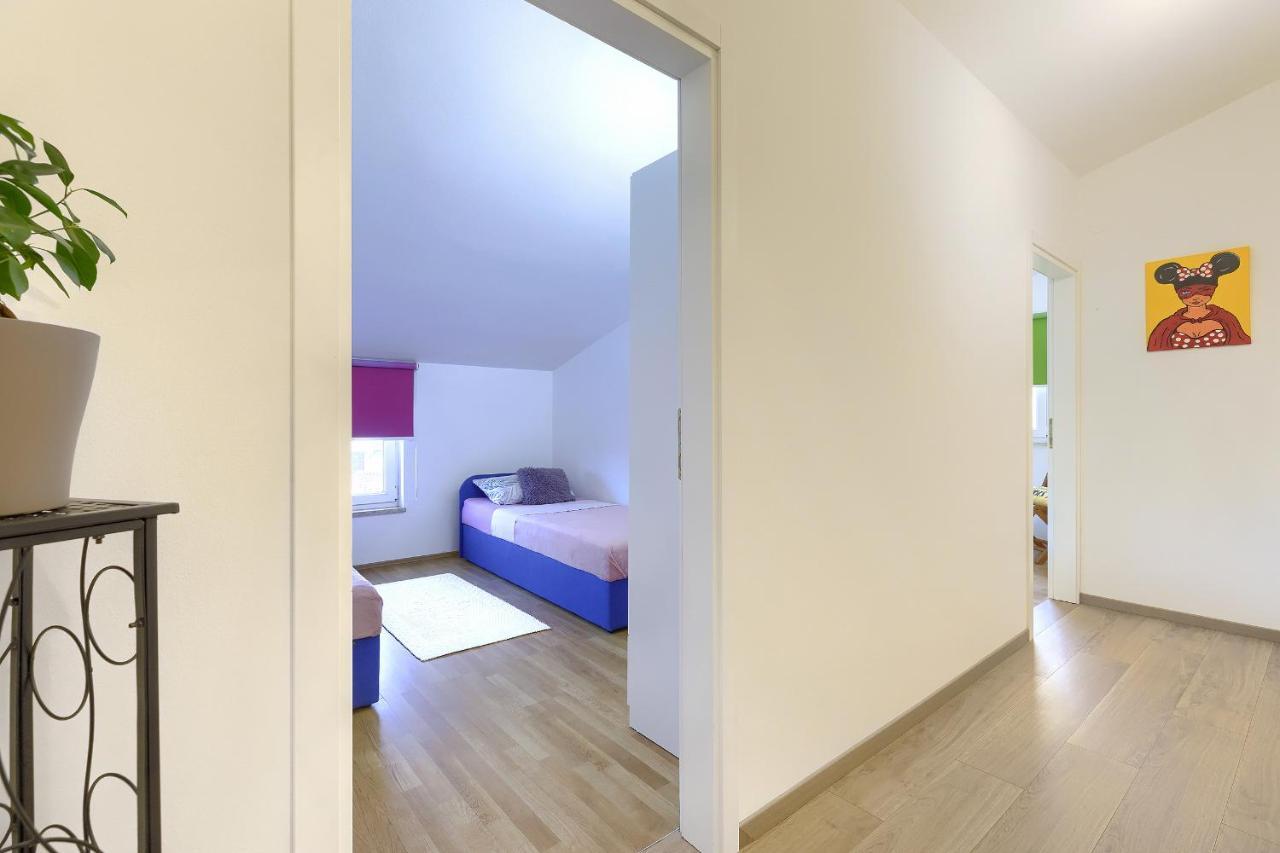 Homestay Pula Exterior photo