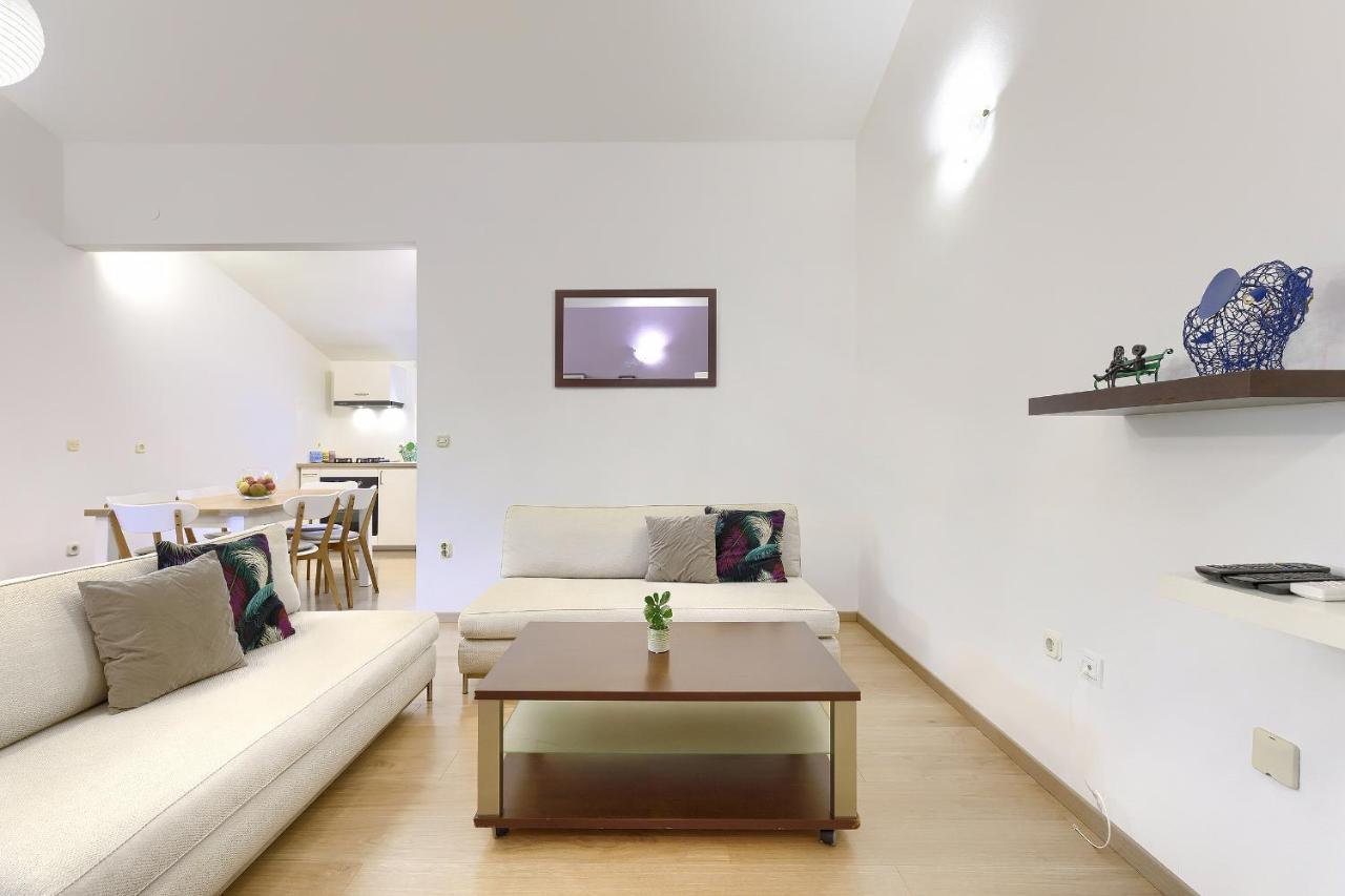 Homestay Pula Exterior photo
