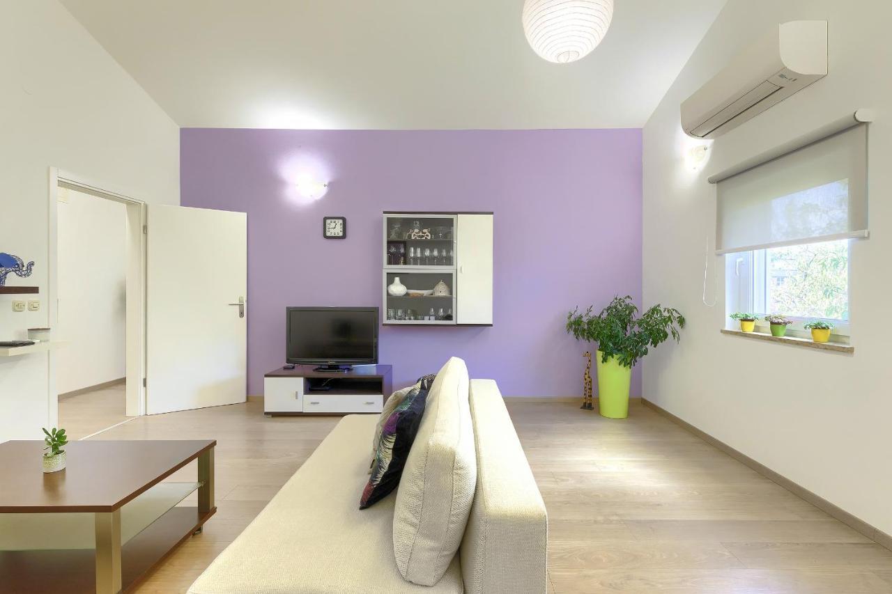 Homestay Pula Exterior photo